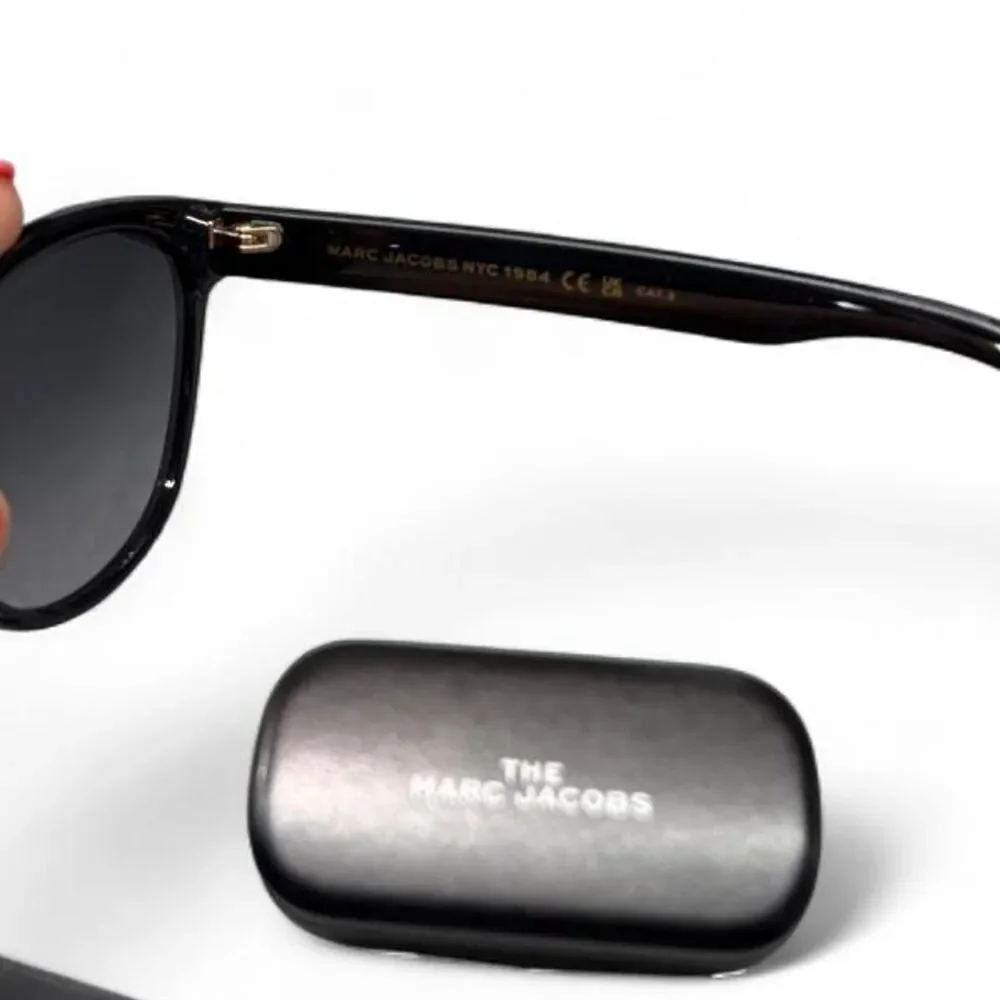 The Marc Jacobs Women's Black Cat Eye Sunglasses Brand New